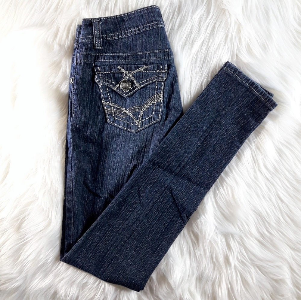 Juniors US-51 Dark Wash Jeans Sz. 7